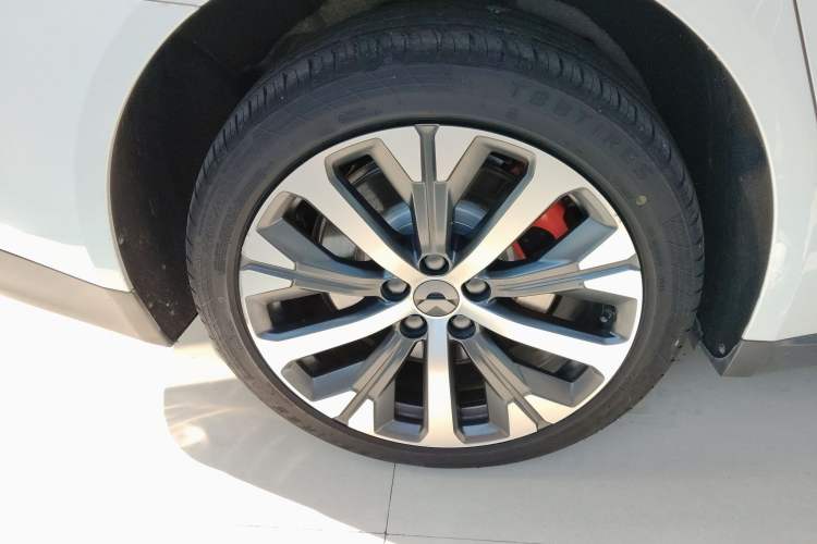 Used Nio ET7 2022 100kWh First Edition Right Rear Wheel Hub