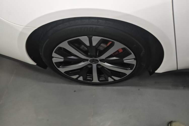 Used Nio ET7 2022 100kWh First Edition Right Rear Wheel Hub