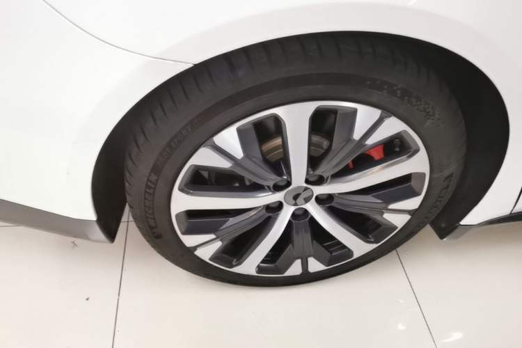Used Nio ET7 2022 100kWh First Edition Right Rear Wheel Hub