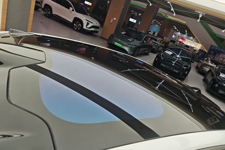 Used Nio ET7 2022 100kWh First Edition Roof