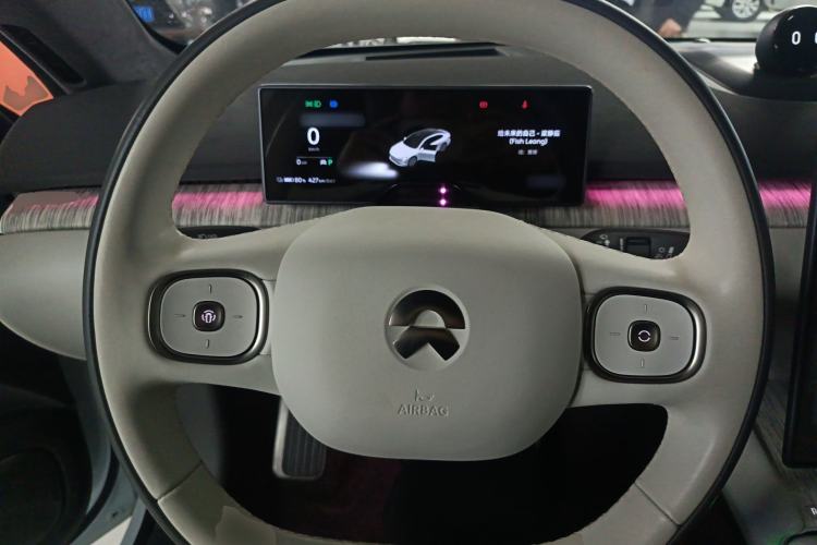 Used Nio ET7 2022 75 kWh Steering Wheel