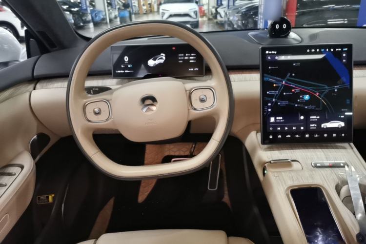 Used Nio ET7 2022 100kWh First Edition Steering Wheel