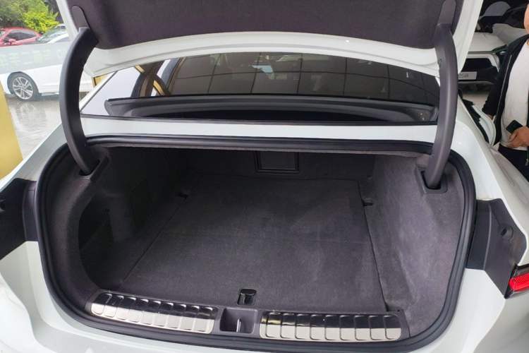 Used Nio ET7 2022 100kWh First Edition Trunk