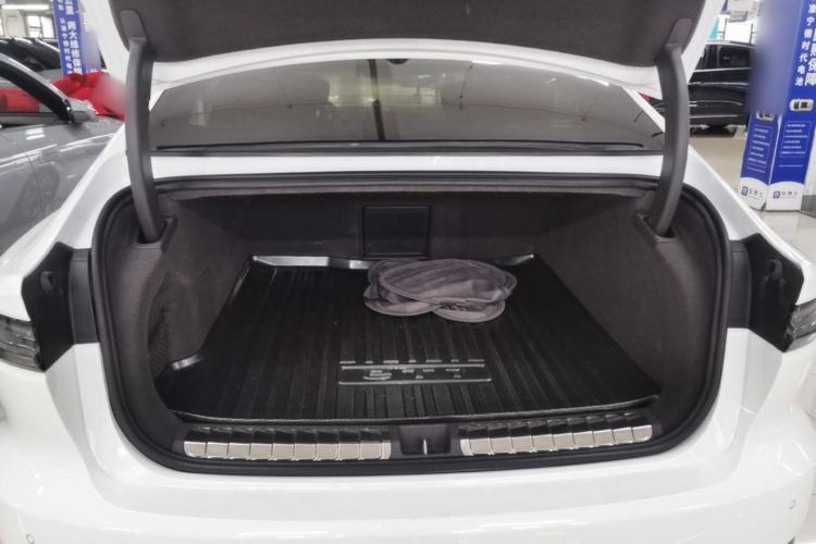 Used Nio ET7 2022 100kWh First Edition Trunk
