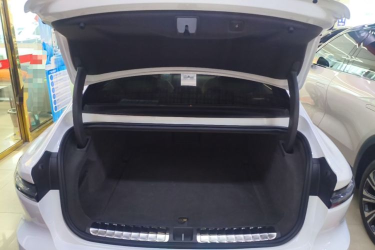 Used Nio ET7 2022 75 kWh Trunk