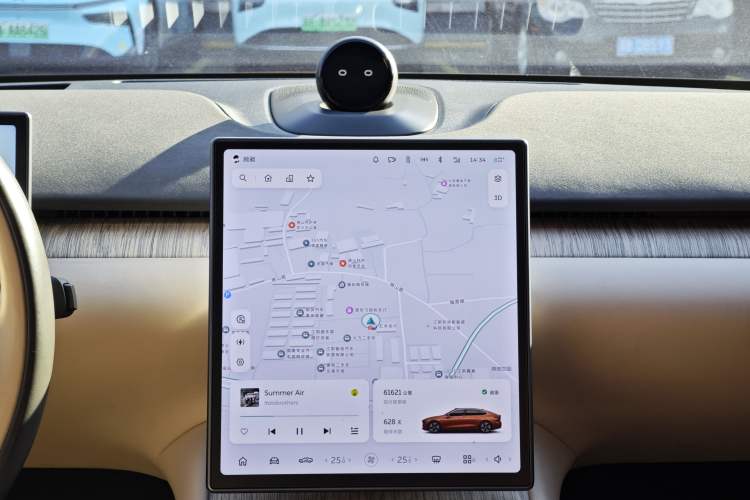 Used Nio ET7 2022 100kWh First Edition Odometer Close Up