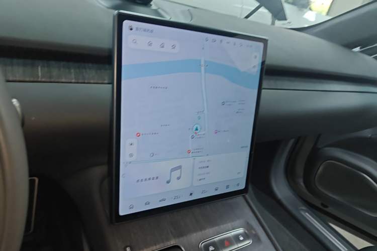 Used Nio ET7 2023 100kWh Signature Edition Audio And AC Panel