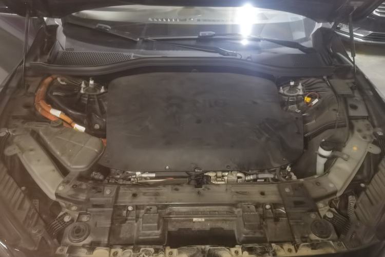 Used Nio ET7 2023 75 kWh Engine Bay