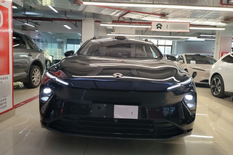 Used Nio ET7 2023 75 kWh Exterior 1