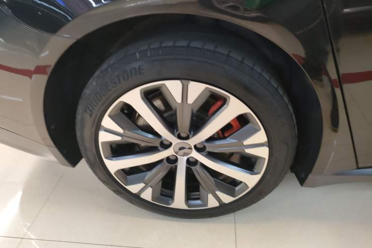 Used Nio ET7 2023 75 kWh Exterior 8