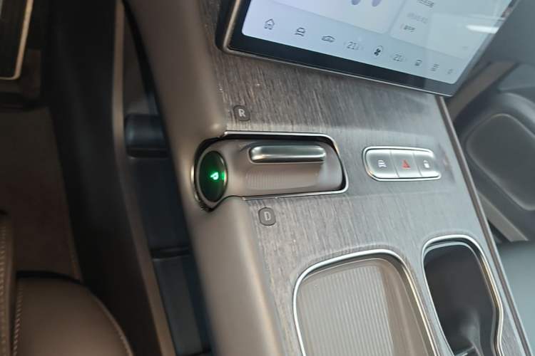 Used Nio ET7 2023 100kWh Signature Edition Gear Lever