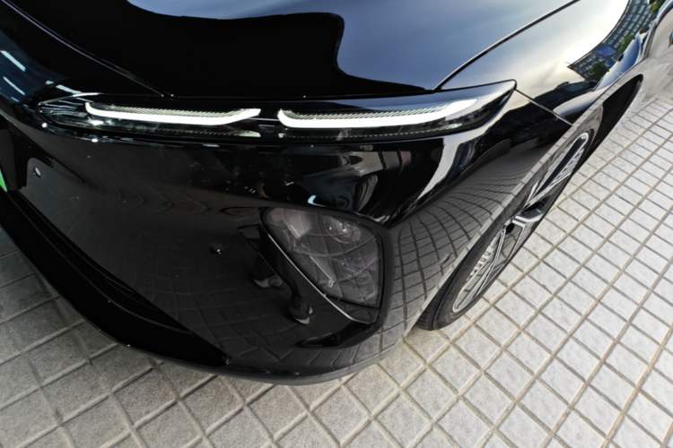 Used Nio ET7 2023 100kWh Signature Edition Left Front Headlight