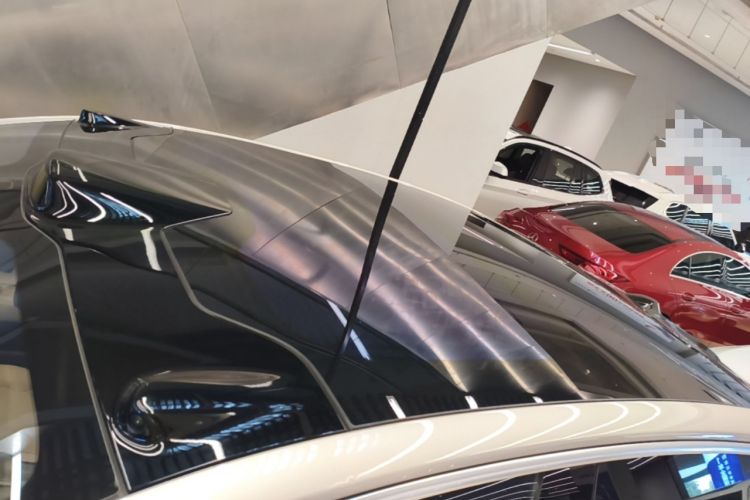 Used Nio ET7 2023 75 kWh Roof