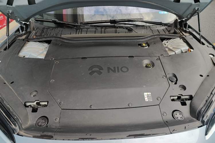 Used Nio ET7 2023 75 kWh Engine Bay