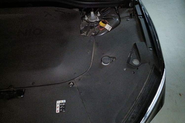 Used Nio ET7 2023 75 kWh Engine Bay Left