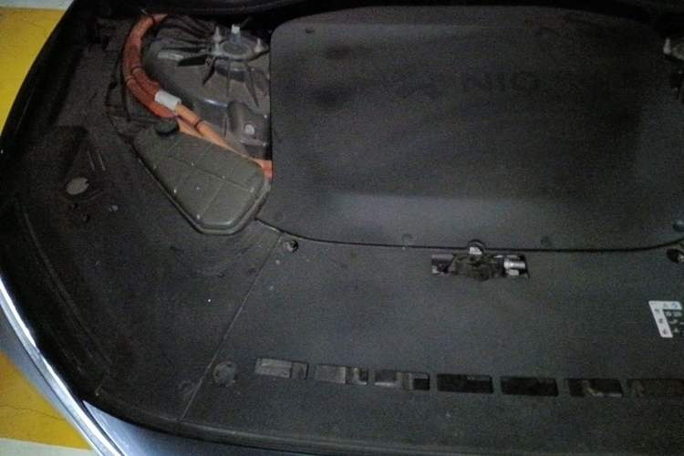 Used Nio ET7 2023 75 kWh Engine Bay Right