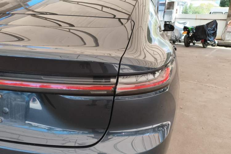 Used Nio ET7 2023 75 kWh Exterior 1