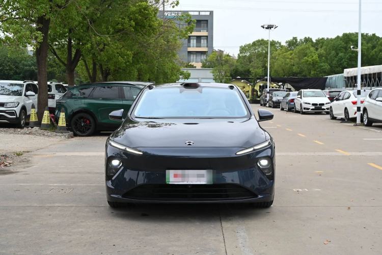Used Nio ET7 2023 75 kWh Exterior 6