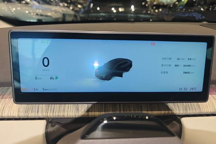 Used Nio ET7 2023 75 kWh Instrument Cluster