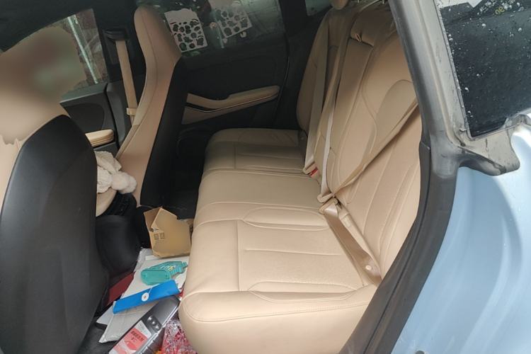 Used Nio ET7 2023 75 kWh Left Rear Seat