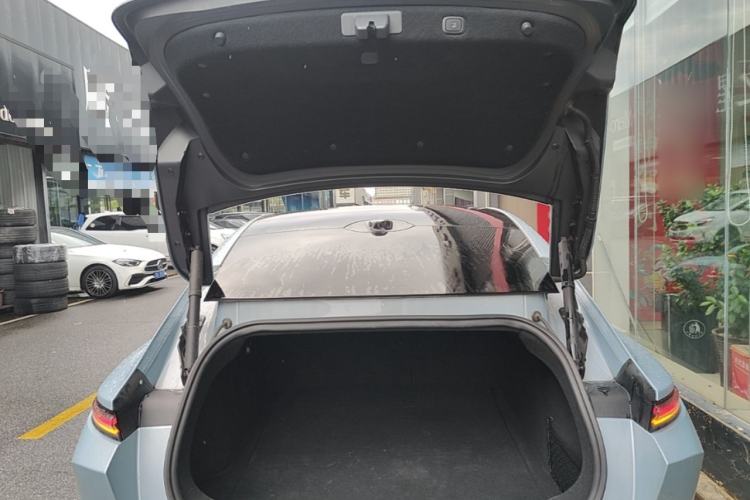 Used Nio ET7 2023 75 kWh Trunk