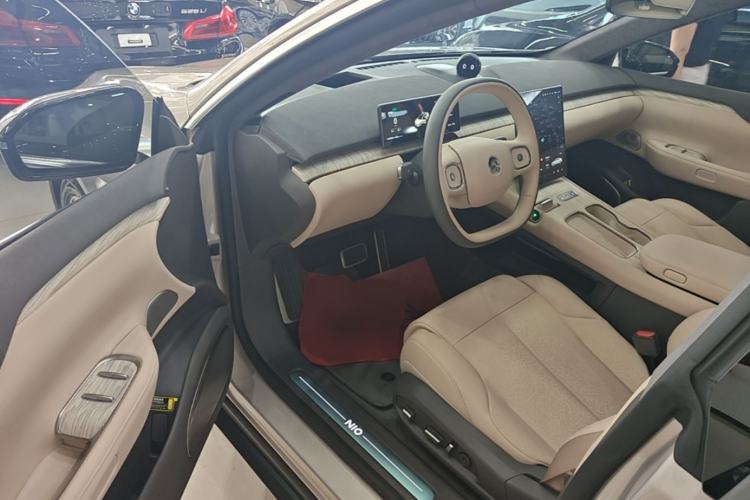 Used Nio ET7 2023 75 kWh Driver Seat