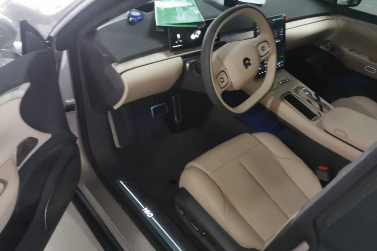 Used Nio ET7 2023 75 kWh Driver Seat