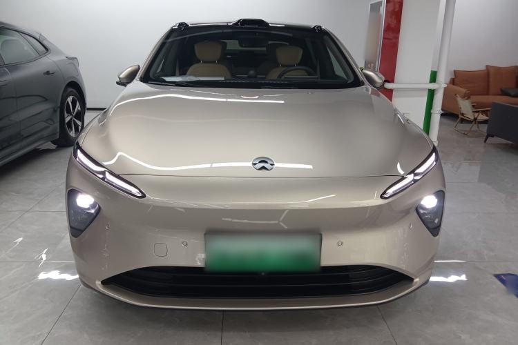 Used Nio ET7 2023 75 kWh Front