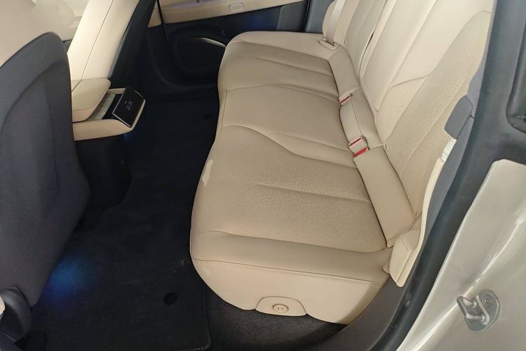 Used Nio ET7 2023 75 kWh Interior 3
