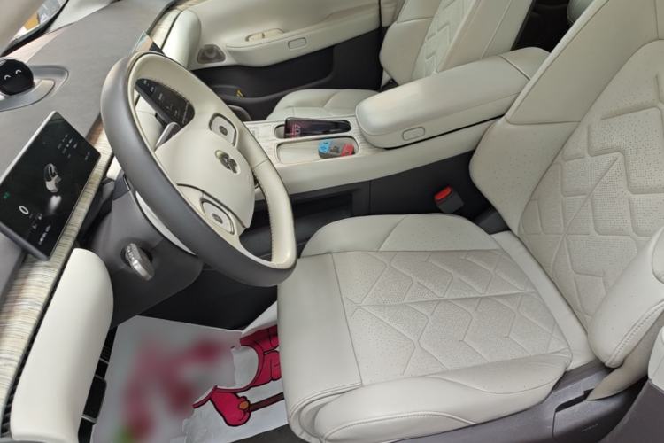 Used Nio ET7 2023 100kWh Signature Edition Left Front Seat