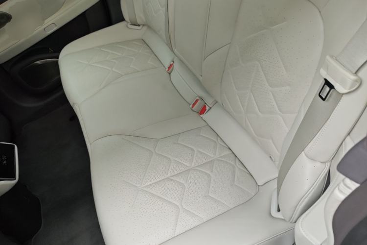 Used Nio ET7 2023 100kWh Signature Edition Left Rear Seat