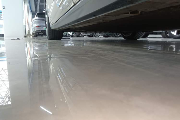 Used Nio ET7 2023 75 kWh Left Side Sill