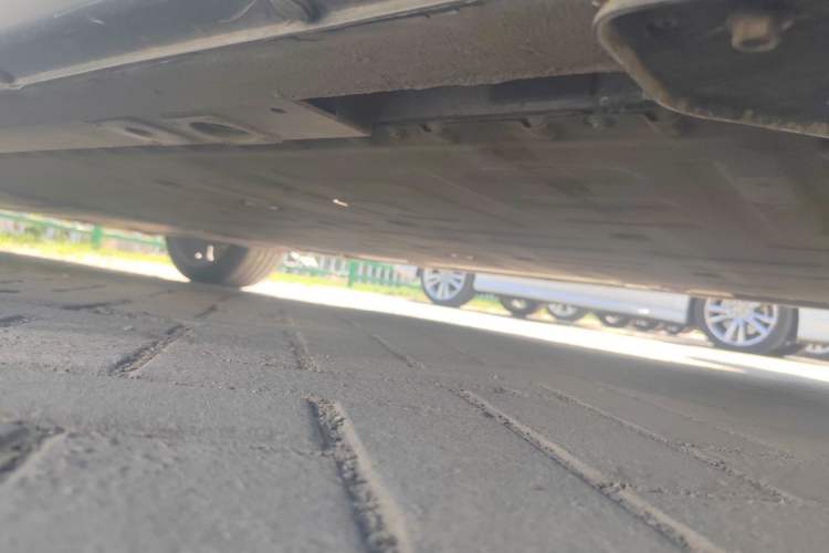 Used Nio ET7 2023 75 kWh Chassis Front Right