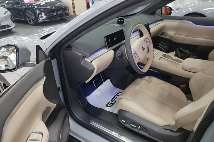 Used Nio ET7 2023 75 kWh Driver Seat