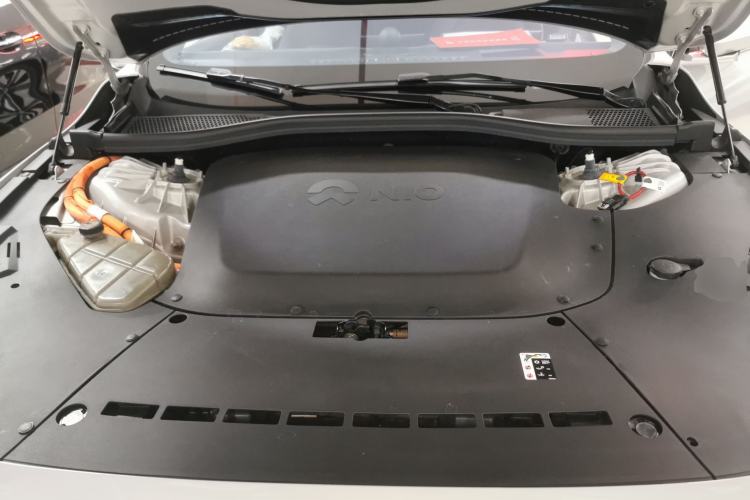 Used Nio ET7 2023 75 kWh Engine Bay