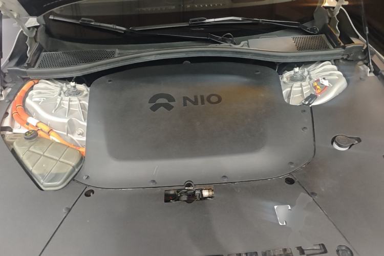 Used Nio ET7 2023 75 kWh Engine Bay