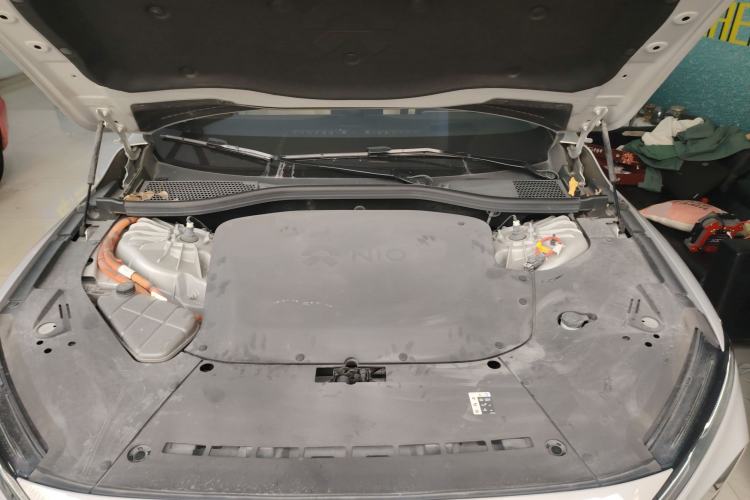Used Nio ET7 2023 75 kWh Engine Bay