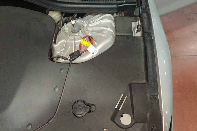 Used Nio ET7 2023 75 kWh Engine Bay Left