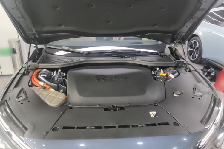Used Nio ET7 2023 75 kWh Engine Bay