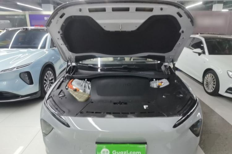 Used Nio ET7 2023 75 kWh Engine Bay