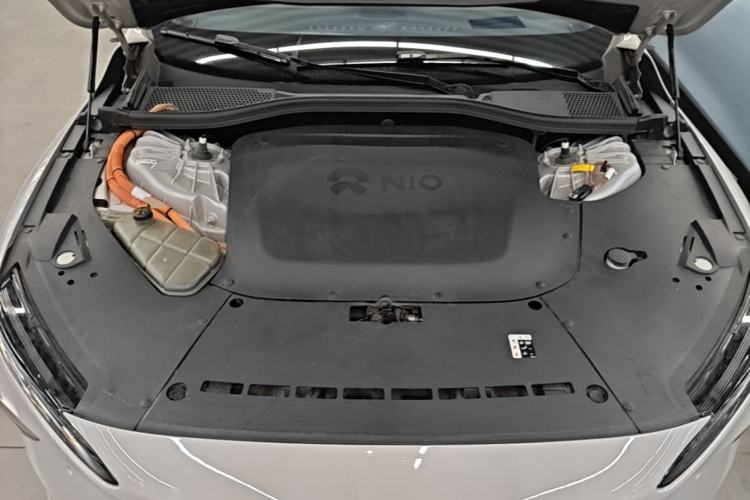 Used Nio ET7 2023 75 kWh Engine Bay
