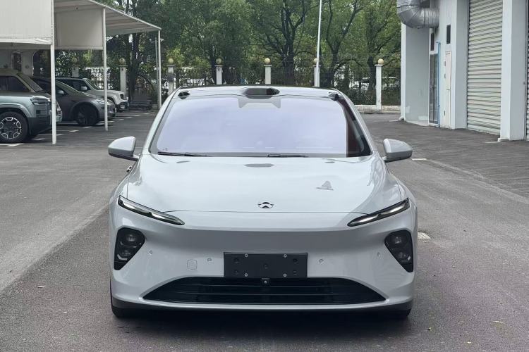 Used Nio ET7 2023 75 kWh Exterior 1