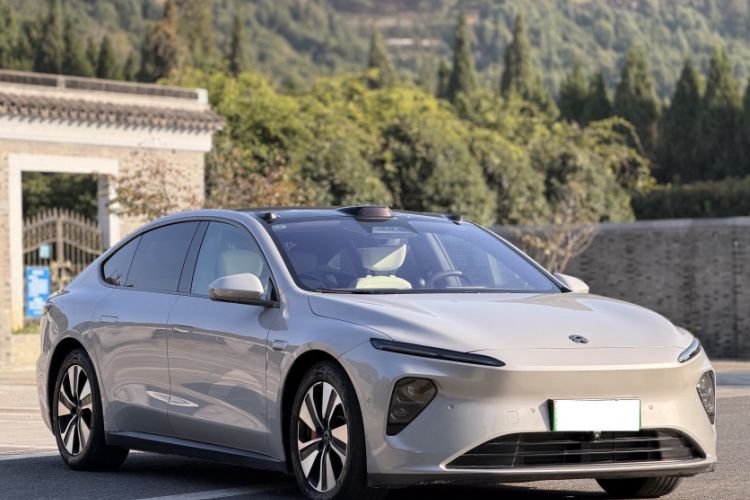 Used Nio ET7 2023 75 kWh Exterior 3