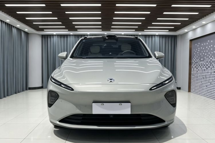 Used Nio ET7 2023 75 kWh Exterior 5