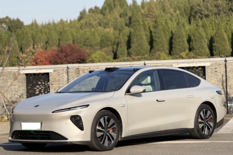 Used Nio ET7 2023 75 kWh Exterior 5