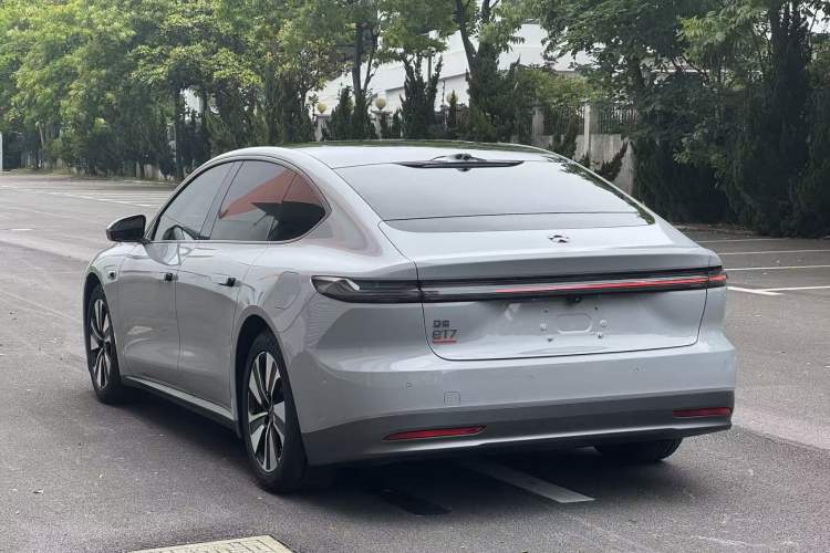 Used Nio ET7 2023 75 kWh Exterior 6