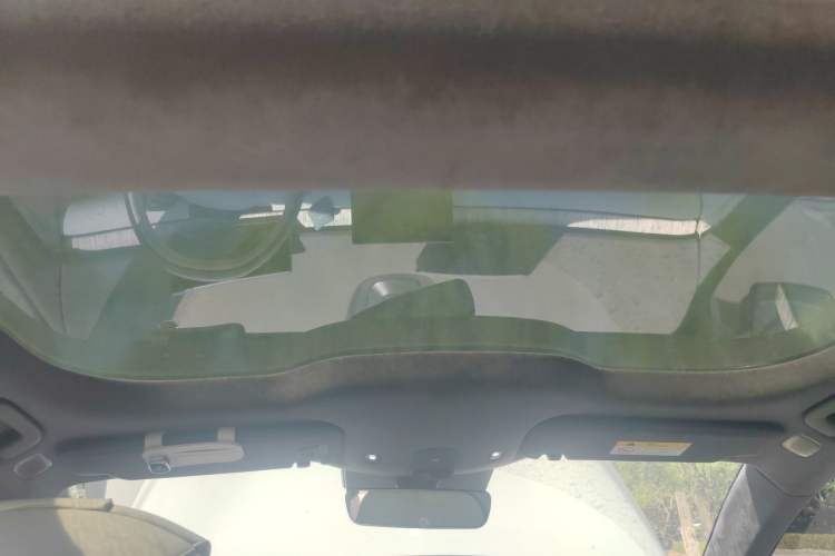 Used Nio ET7 2023 75 kWh Headliner