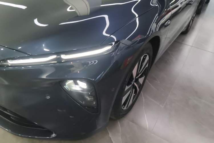 Used Nio ET7 2023 75 kWh Left Front Headlight