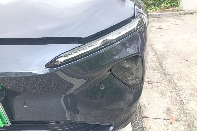 Used Nio ET7 2023 75 kWh Left Front Headlight