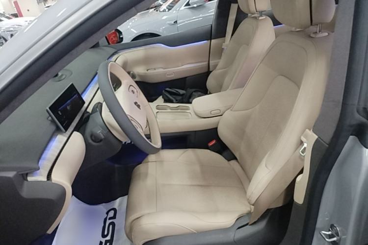 Used Nio ET7 2023 75 kWh Left Front Seat